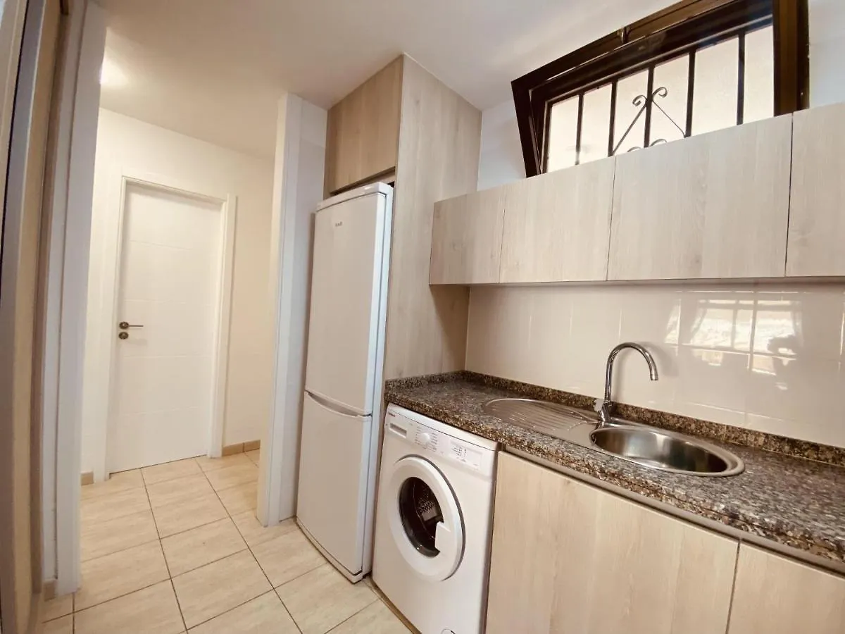 Royal Holiday Home Los Cristianos  0*, Los Cristianos (Tenerife) Spagna