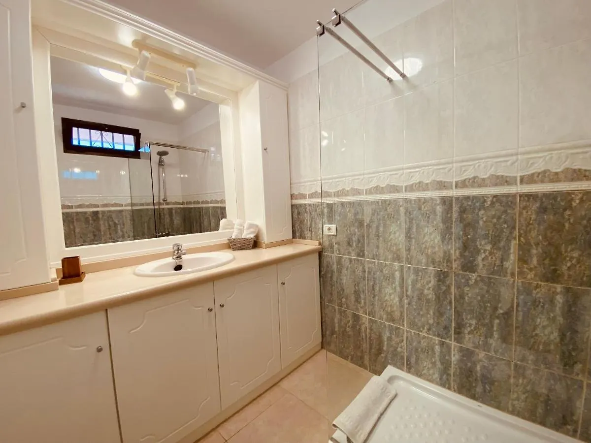 Appartamento Royal Holiday Home Los Cristianos  Spagna